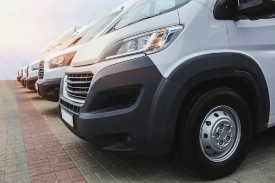 transport-miedzynarodowy-osob-ludzi-przewoz-dowozy-paczki-belgia-holandia-niemcy-polska-szybko-tanio